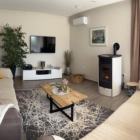 Villa Izabel With Hot Whirpool Крница Экстерьер фото