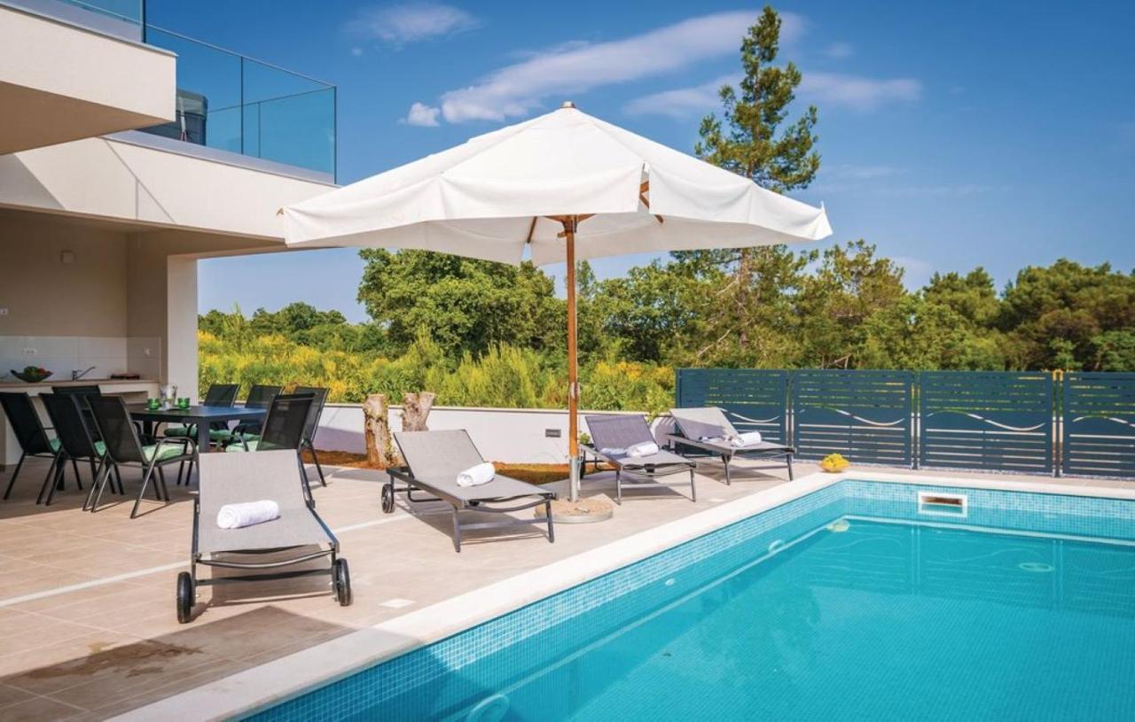 Villa Izabel With Hot Whirpool Крница Экстерьер фото